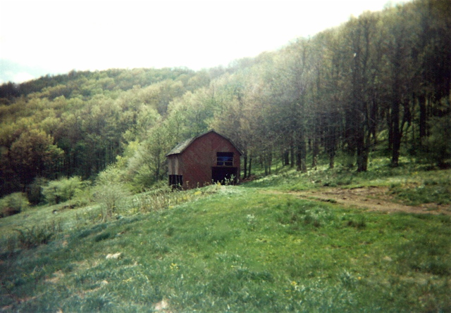 The Overmountain Barn